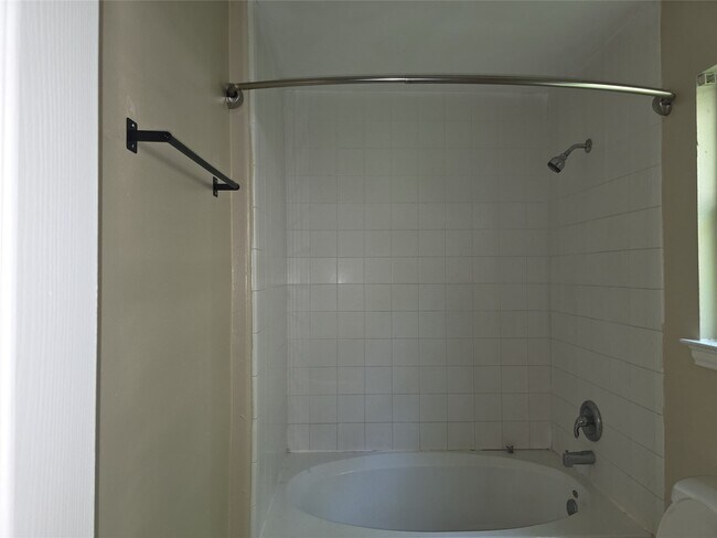 Building Photo - 12411 Urban Dale Ct