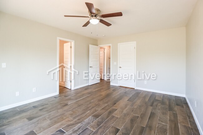 Building Photo - 13341 NW 84th St