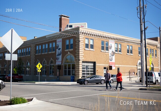 Building Photo - 1180 E 30th St