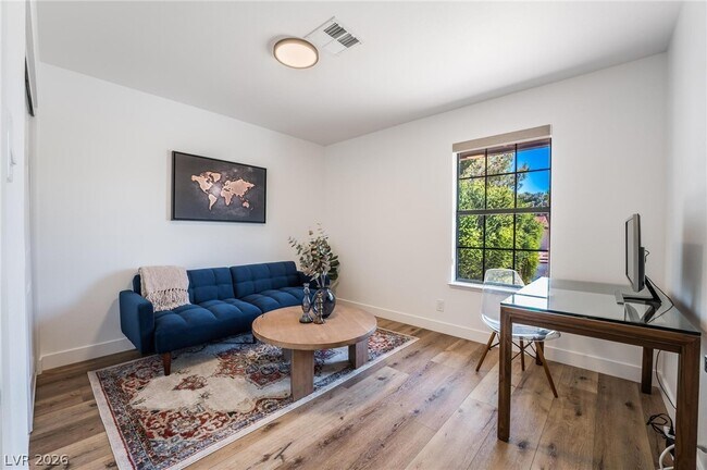 Building Photo - 2206 Heavenly View Dr