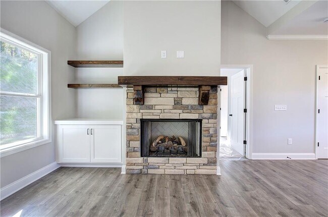Building Photo - 309 Arbor Cir