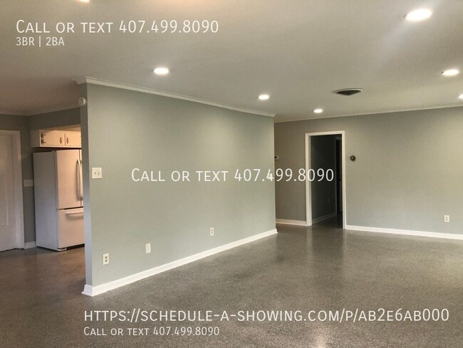 Building Photo - 502 Oranole Rd