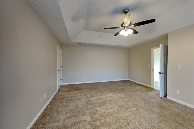 Building Photo - 5796 Shoal Creek Dr