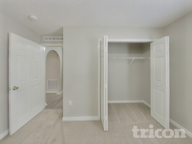 Building Photo - 3556 Alec Dr