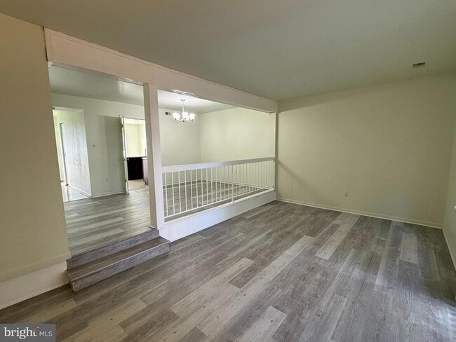 Building Photo - 12825 Cara Dr