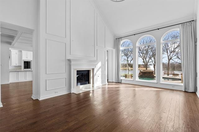 Building Photo - 706 Dover Pl