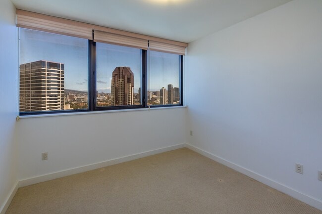 Building Photo - High Floor - Ocean and City Views - Keola ...