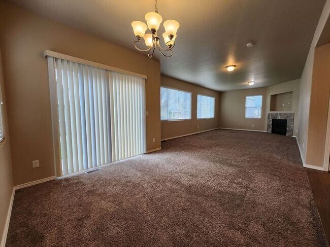 Building Photo - Spacious 3-Bedroom Home – Stunning Views &...