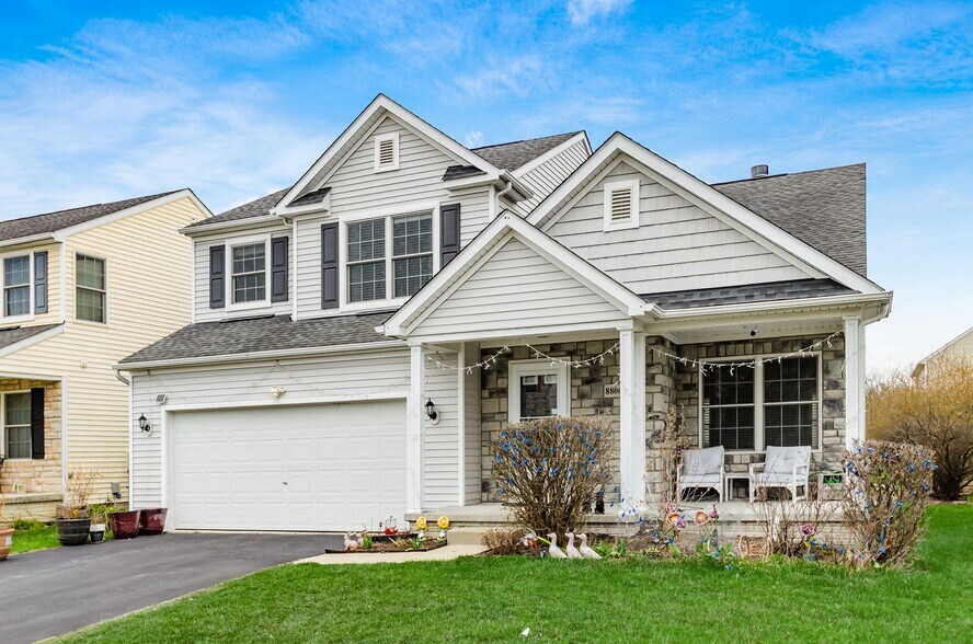 Building Photo - 8806 Emerald Hill Dr