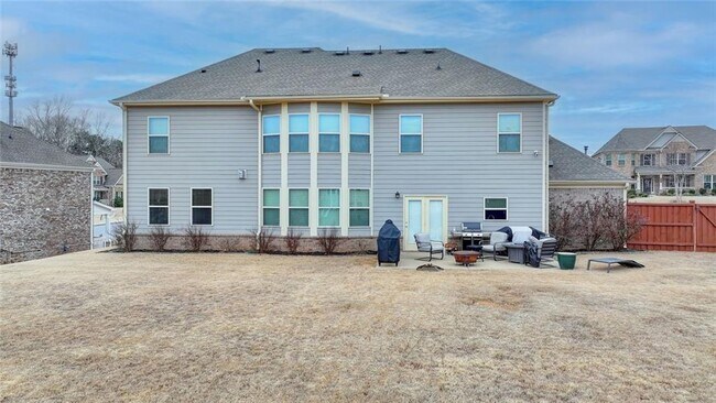 Building Photo - 5525 Nesmith Ct