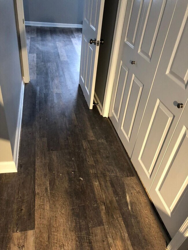 Building Photo - 3 bedroom 2 bath Home in Alburtis