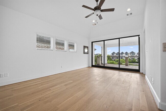 Building Photo - 2713 Kinsley Oaks Dr