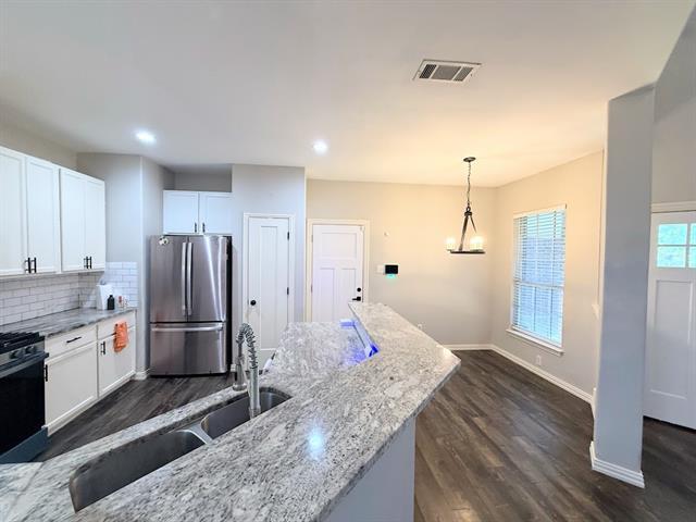 Building Photo - 337 Mesquite Hill Dr