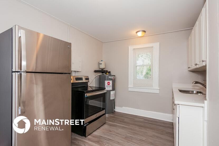 Building Photo - 2208 Camp Greene St