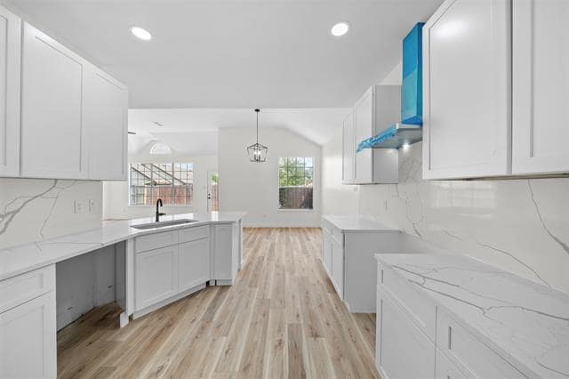 Building Photo - 945 Azalia Dr