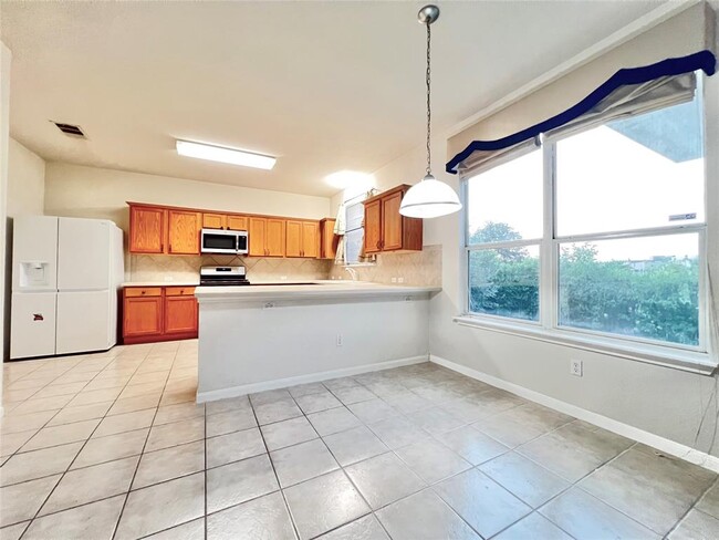 Building Photo - 1103 Apollo Ln