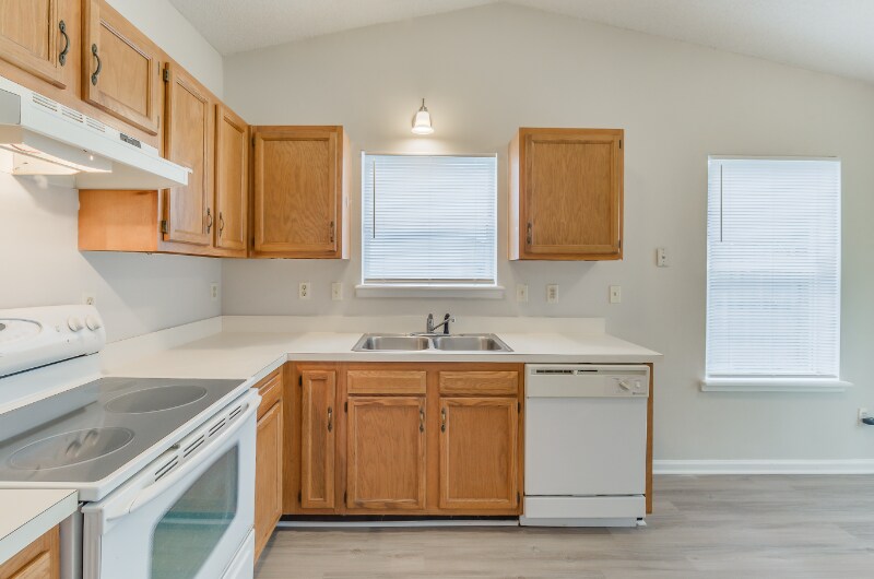 Building Photo - 4172 Davie Ct