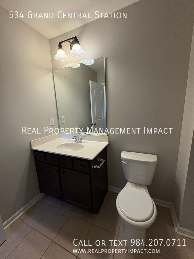 Building Photo - 534 Grand Central Sta