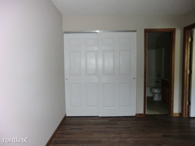 Building Photo - 1 br, 1 bath  - 301 Anthony Dr Apt C