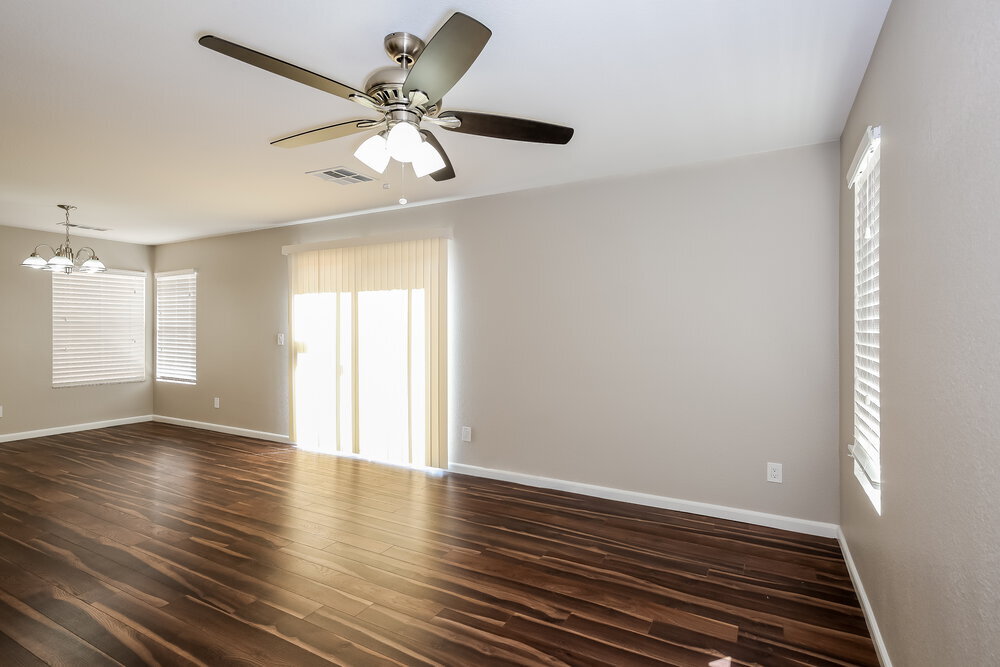 Building Photo - 5005 Glittering Star Ct