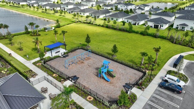 Building Photo - New Fully Furnished 4 bed, 2 bath home in newest Port St Lucie Subdivision