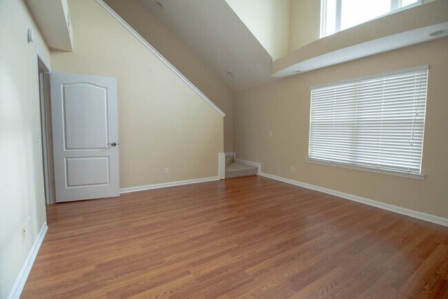 Building Photo - Berkeley Walk @ Savannah Quarters