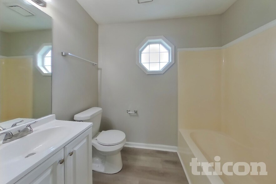 Building Photo - 118 Taylor Knoll Way