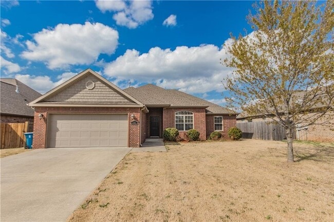 Building Photo - 3100 SW Wargate Ave