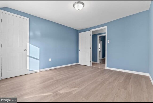 Building Photo - 96 Martins Ln