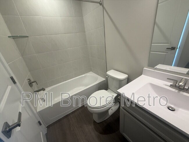 Building Photo - 2920 Maisel St