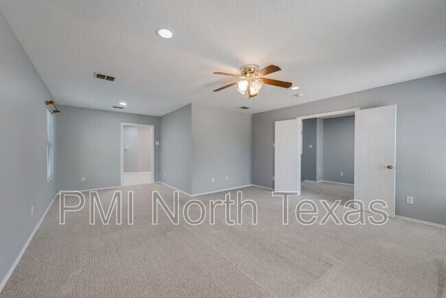 Building Photo - 2512 Brinlee Branch Ln