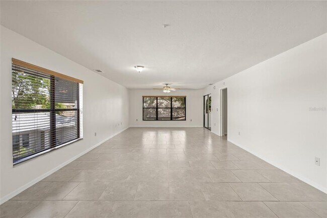 Building Photo - 2114 Bispham Rd