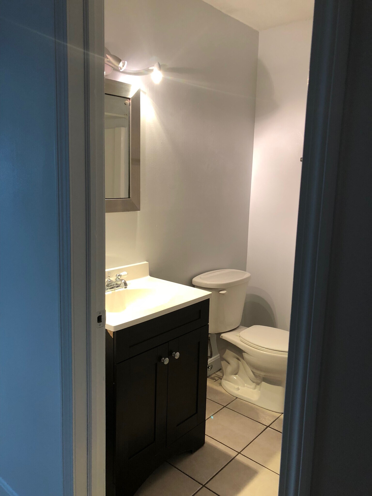 Building Photo - 124 Quarry Hill Rd