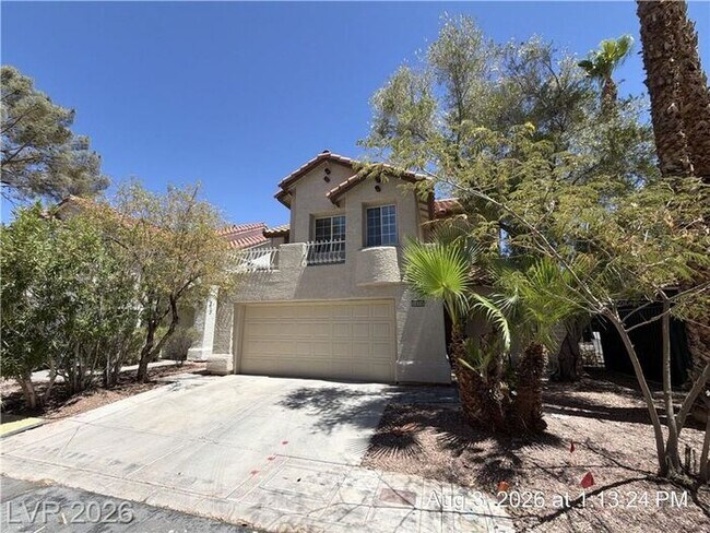 Building Photo - Beautiful Home with Private Balcony, Fireplace & Granite Kitchen