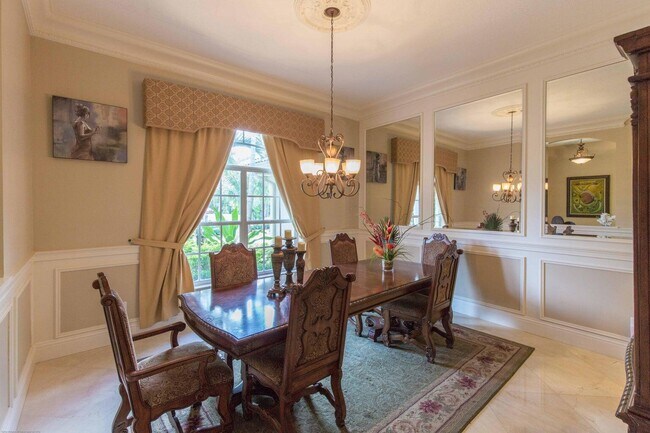 Building Photo - 14816 Stirrup Ln