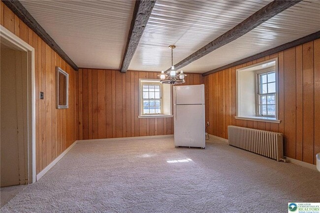 Building Photo - 621 Nursery Rd