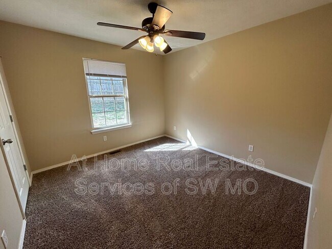 Building Photo - 1017 N 25th St