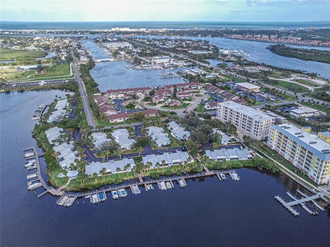 Building Photo - 58 Sabal Cay Ct
