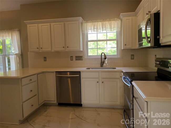 Building Photo - 9509 Mitchell Glen Dr