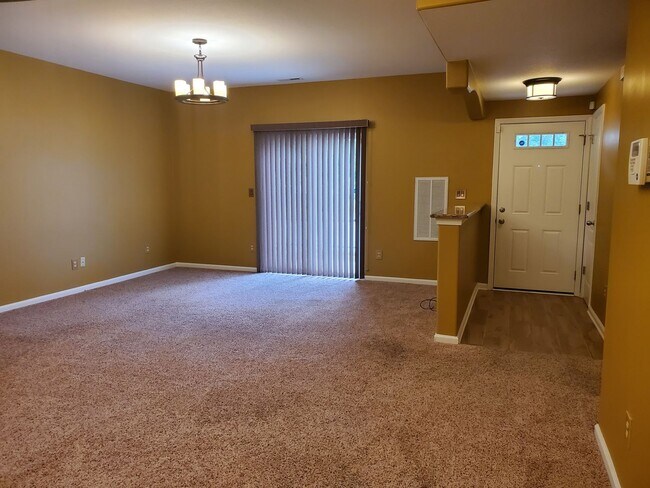 Building Photo - Stunning First-Floor Condo