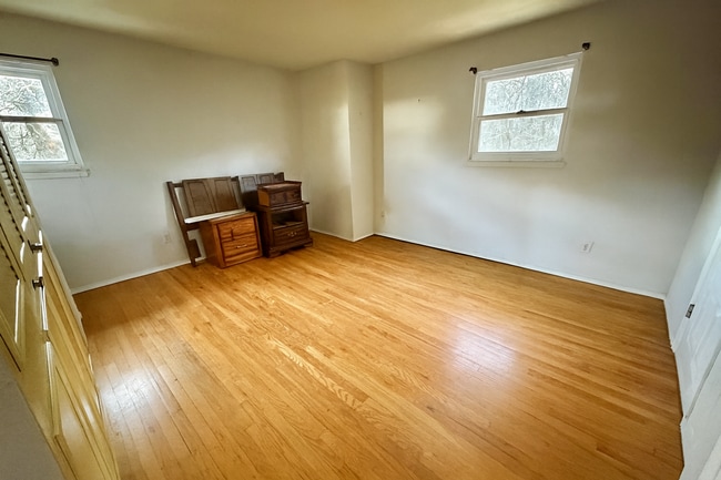 Building Photo - Beautiful Home on a Quiet Cul-De-Sac - PRI...