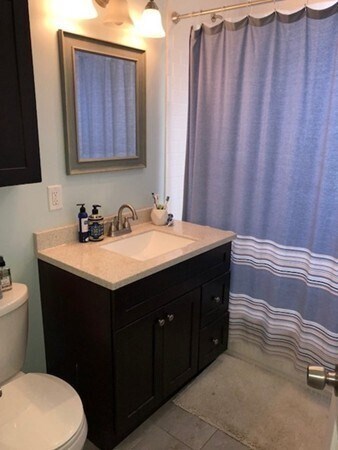 Building Photo - 1592 Columbia Rd