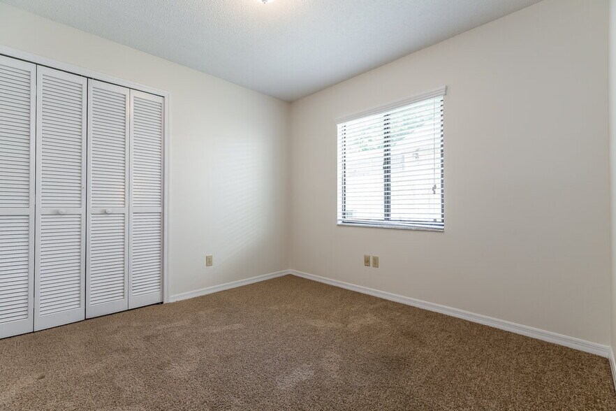 Building Photo - 1011 Manigan Ave