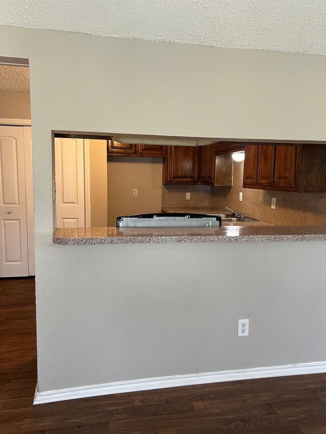 Building Photo - 11815 Garden Terrace Dr