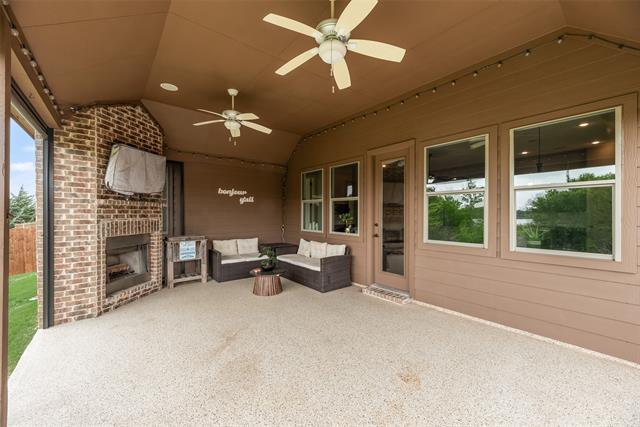 Building Photo - 2112 Benjamin Creek Dr