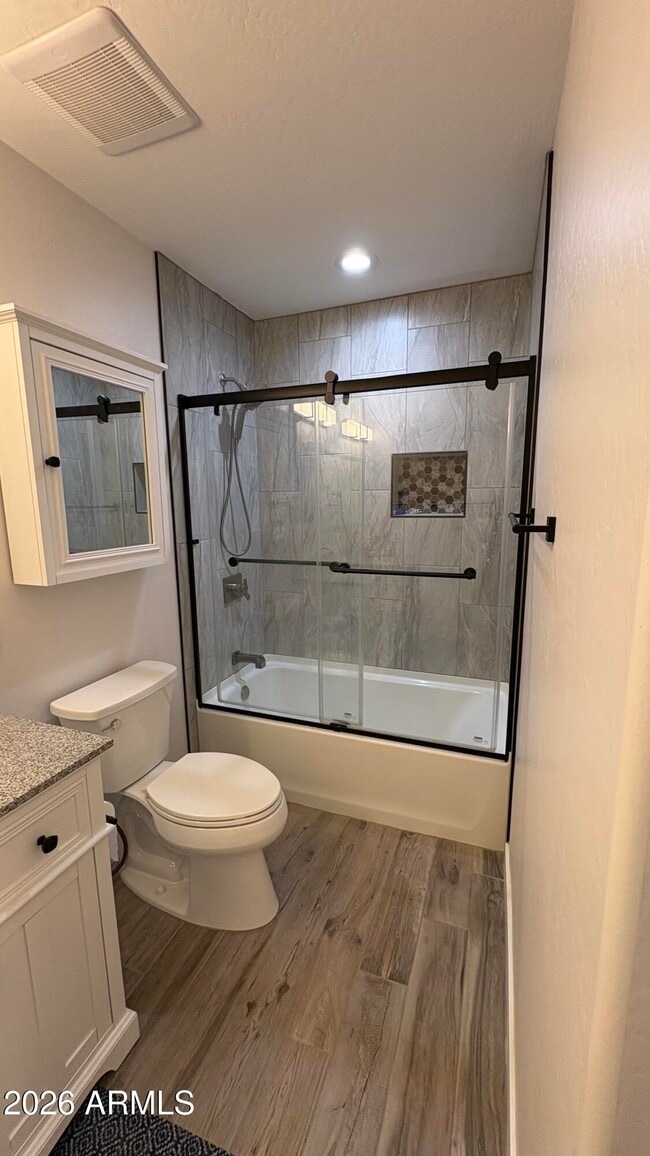 Building Photo - 4422 W Greenway Rd