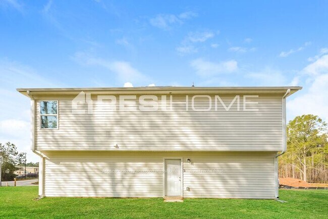 Building Photo - 10 Pommel Ct