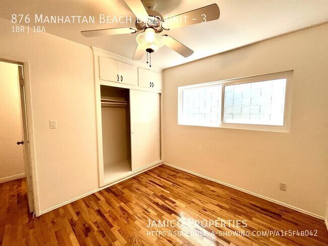 Building Photo - 876 Manhattan Beach Blvd