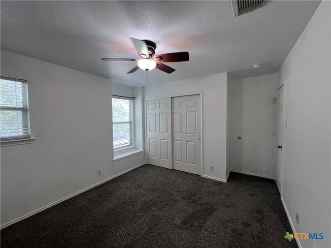 Building Photo - 3815 Cherokee Blvd