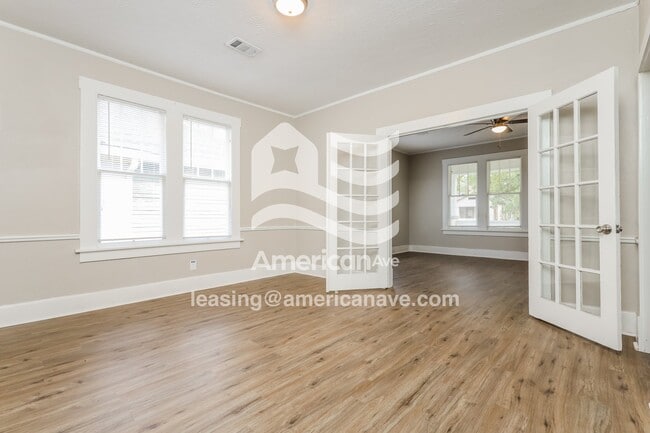 Building Photo - 1404 21st St